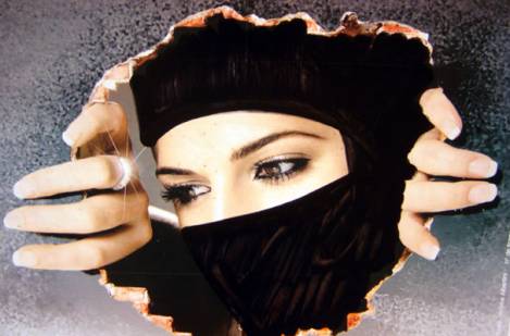 اضغط على الصورة لرؤيتها بالحجم الطبيعي